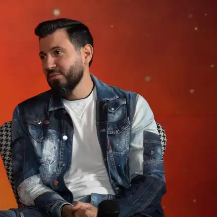 НЕ Е ДОБРЕ: Мартин Николов взриви мрежата с изцепка! (Емануела май ще се окаже права - СНИМКИ)