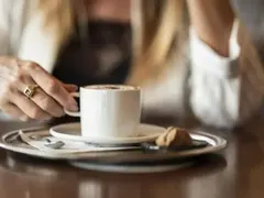 „Няма да има инфлация“ ли? Кръчми и кафенета вече надуха яко цените преди еврото