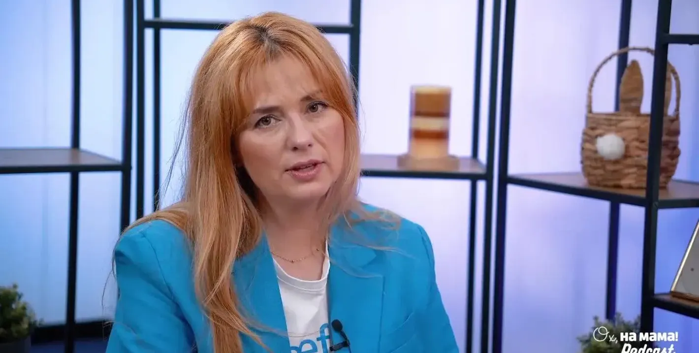 От любов: Боряна Гидикова от бТВ сама слезе от екрана (Всичко за аферата)