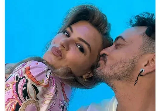 Петя Дикова като Мадона, готова е  за „Като две капки вода“