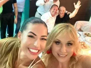 По семейно: Жените на Рачков и Радков станаха първи приятелки! (СНИМКИ)