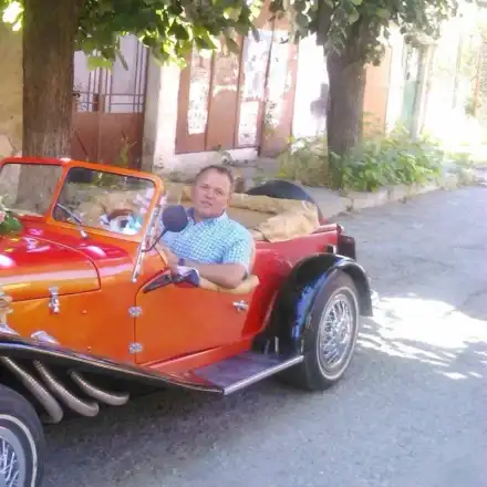 Позор! Шефът на “Вътрешна сигурност” в затворите Петър Караколев-гребеца и убиецът Георги Семерджиев движат наркокартел зад решетките