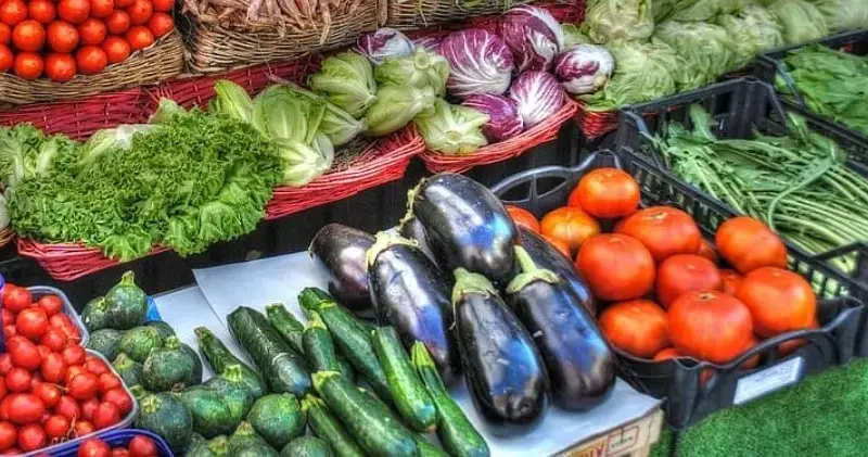 Пробутват албански и гръцки зеленчуци за български