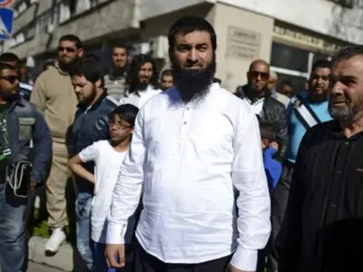 Радикален ислямист от Пазарджик финансира новата партия на Доган