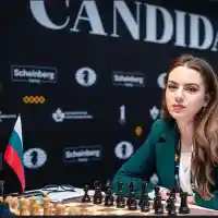 Шахматната царица Нургюл Салимова изпитва паника от самолети,  но е заклет шоколадохолик!