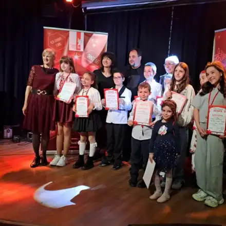 Школата за развитие на музикални таланти с международни награди и ЛЕТНИ ПРОГРАМИ