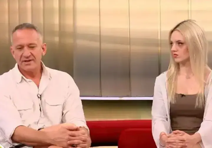 Щом Деян не е посягал на Кошко и страшно я обича... защо лицата на двамата говореха друго в ефир?! (ВИЖ ТУК)