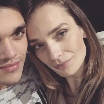 Синът на Милянкова осинови черен ягуар! Актрисата: Не искам да коментирам