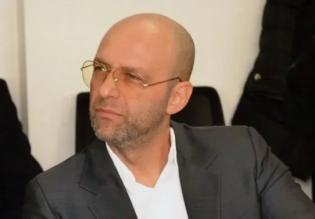 Скандал! Измамникът Илин Савов хакнал системата на МВР от Дубай, стяга се за ректор на Тракийския университет