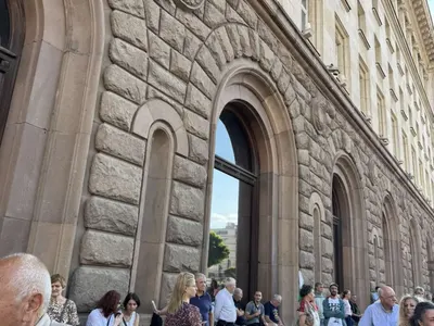 Скандал! Измамникът Илин Савов хакнал системата на МВР от Дубай, стяга се за ректор на Тракийския университет