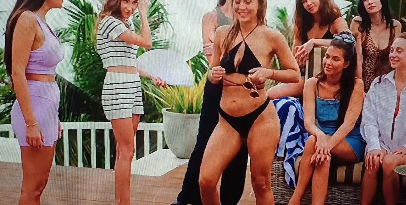 След куп оправдания: Ергенка не излиза от фитнеса