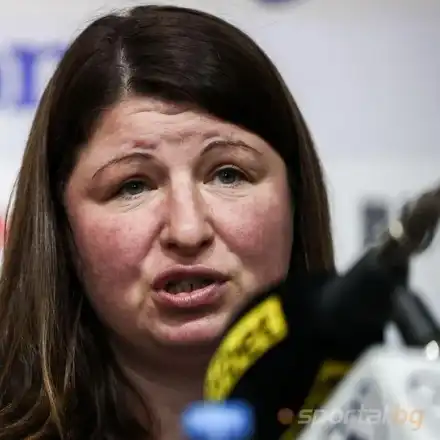 Станка Златева избива животни! Съгражданите на мъжкараната се страхуват от нея