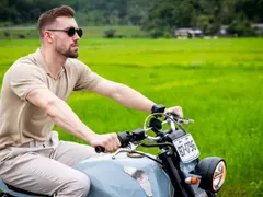 СТИГА, БЕ!! Виктор Русинов забърса една от най-неприятните ергенки за всички сезони! (СНИМКИ)