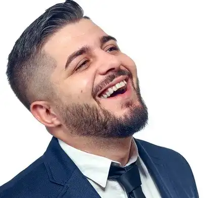 Съдят известен подкастър