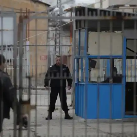 Уволнете ст. комисар Борислав Чорбански! Софийският затвор е фекална дупка, плъхове се давят в манджата