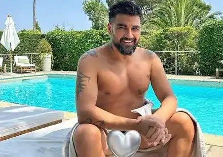 В Сен Тропе: Азис набива салам и хляб докато избира танцьори за концерта си в София