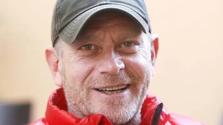 Вергов подкара женски скутер за 11 бона (Папарашки снимки)