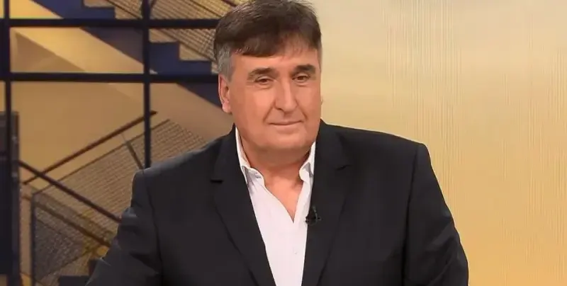 Веселин Маринов прави курбан след катастрофа
