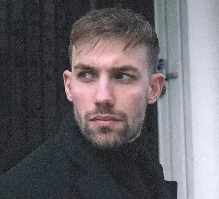 Виктор Русинов ПОТРЕСЕ: С брат ми сме добре, но не искам да виждам сестра си! (още подробности)