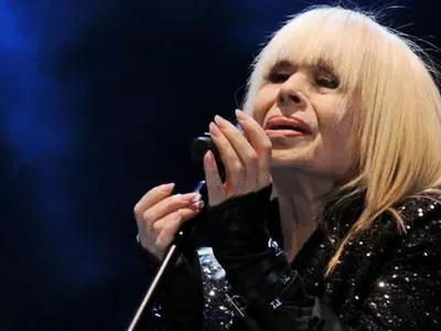 ВНИМАНИЕ! Мамят с билети за концерт на Лили Иванова