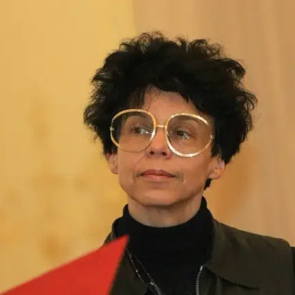 Яра Бубнова най-накрая напуска Националната галерия