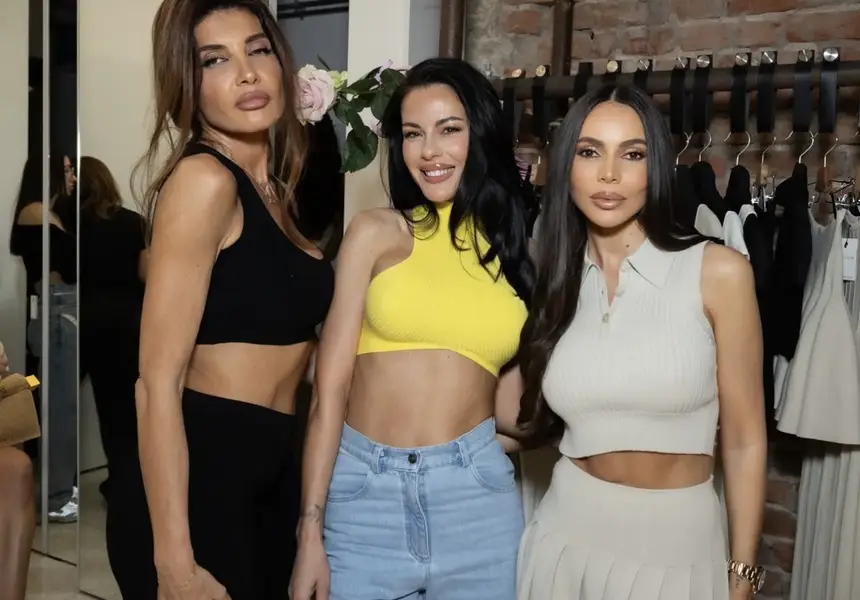 Юбилей с кауза! За рождения ден на модния си бранд, Алисия създаде стикери за чаши срещу "наркотика на изнасилвача" (ЕКСКЛУЗИВНИ СНИМКИ)