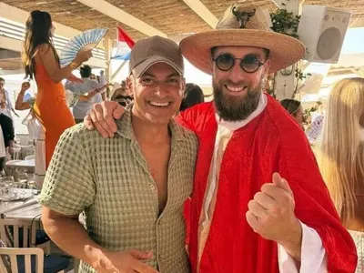 Юлиян Цолов пак на аванта в Сен Тропе! Възрастен господин отново покрива почивките му