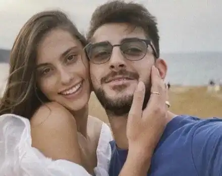 Забавно клипче на Ивелина и Сашо буди въпроси за връзката им