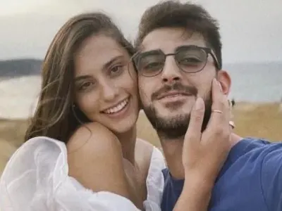 Забавно клипче на Ивелина и Сашо поставя под въпрос връзката им