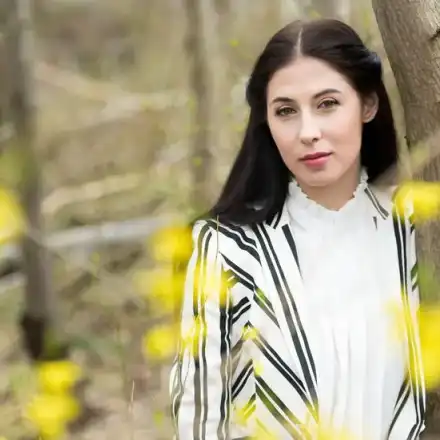 Звезда от "Откраднат живот" люби фотограф