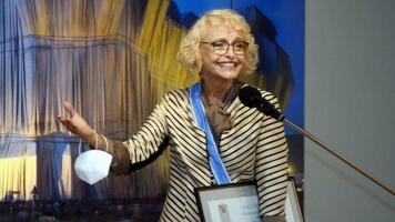 Камелия Тодорова лъсна цялата в злато