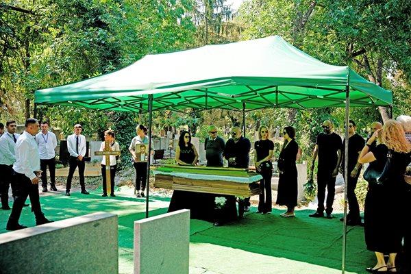 Вдовицата на Фатик шокира с новини за Тодор Славков!