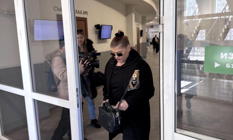 Жана Бергендорф влиза в затвора след екшън с пистолет в Слънчев бряг (Всичко за скандала)