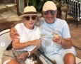 Слънце, море и Ива Бека - лятната приказка на Шеф Манчев (Романтични снимки)
