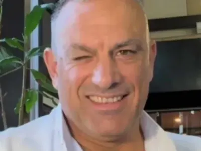 "Юксел Кадриев: Защо талантът му е по-голям от работата му?"