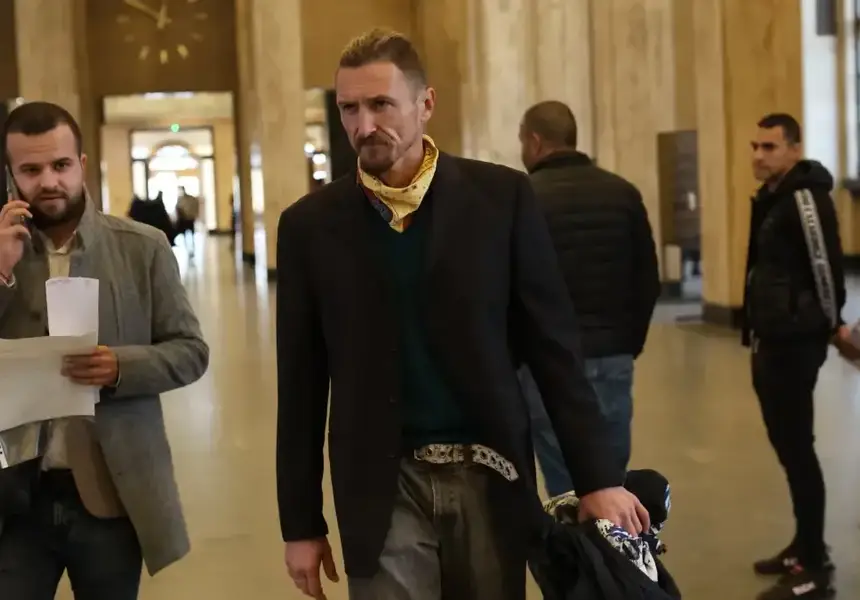 Актьорът е в шок! Димо Алексиев влиза в затвора