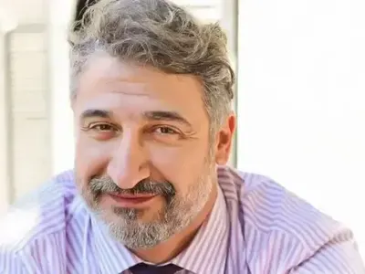 Актьорът Кирил Ефремов се кълне в своята Елена! Любовта им избухнала на невероятно място (Фото)