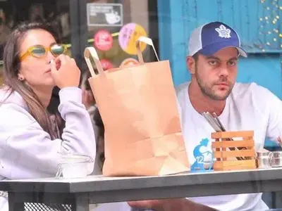 Алекс Богданска и гаджето ѝ: Вълшебно пътешествие в Исландия! СНИМКИ