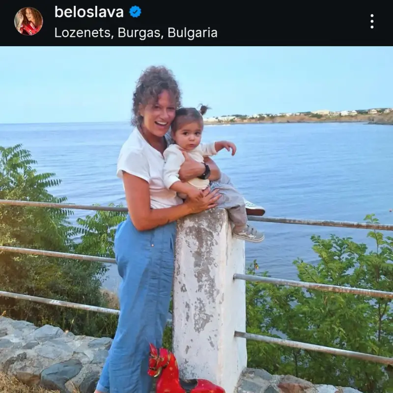 Баба Белослава заведе внучката на море