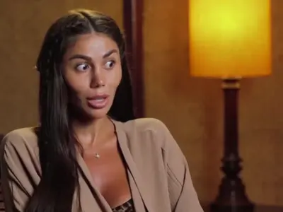 Бижуто на раздора! Елвиса побесня: Кой любовник подари скъпото колие на Рупецова?