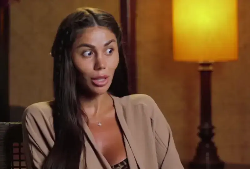 Бижуто на раздора! Елвиса побесня: Кой любовник подари скъпото колие на Рупецова?