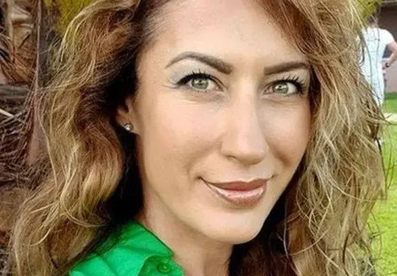 Биляна Гавазова стана стажантка в завод