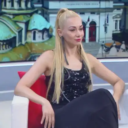 Близки на Дони втрещиха: Къта милиони, а няма по-голяма циция от него! Стотинка не пуска, как го търпи Нети?! (ВИЖ ТУК)