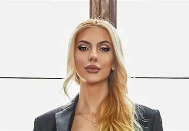 БЯГАЙ ИЛИ ЩЕ УМРЕШ – Маги от „Ергенът“ за ада с първата си любов