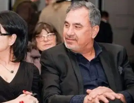 Цветанка Ризова си подари СВАТБА за юбилея, кумува й Динко Динев