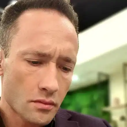 Дарин Ангелов със сълзи в очите: Приемам развода като личен провал