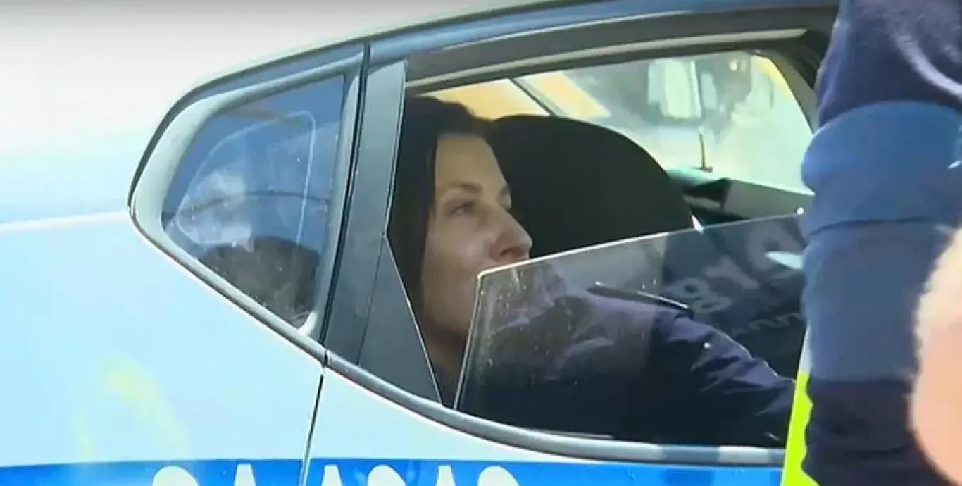Дебора влиза в ЗАТВОРА: Поредна пиянска изцепка – този път с катастрофа и 3.14 промила!