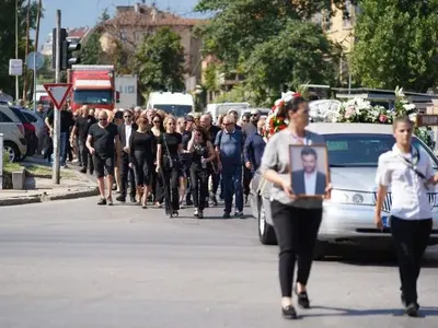 Прощаваме се с Тодор Славков – Легенда, която свързва епохи!