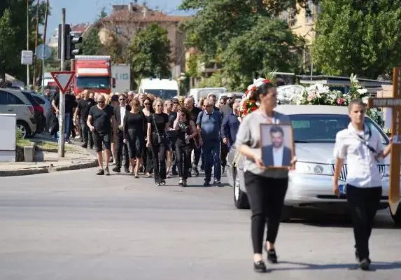 Прощаваме се с Тодор Славков – Легенда, която свързва епохи!