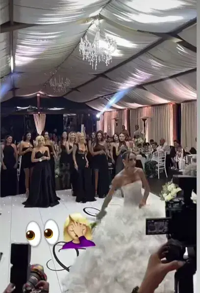 Емануела гушна букета